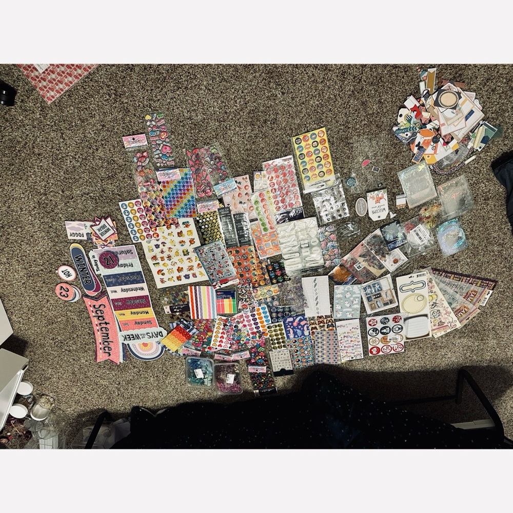 1000+ HUGE Lot of Scrapbooking Supplies Stickers Great Variety! Lots Of Themes